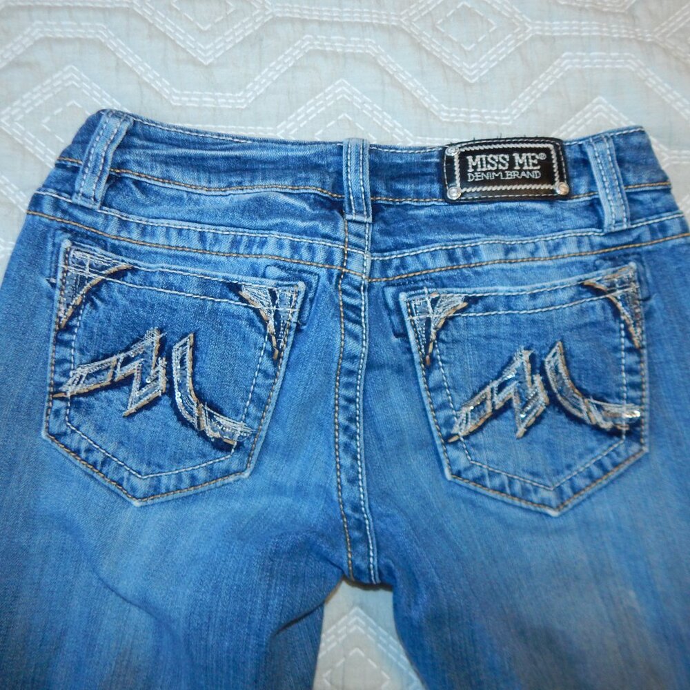 Miss Me Jeans, Size 28, Boot Cut - Picture 3 of 5